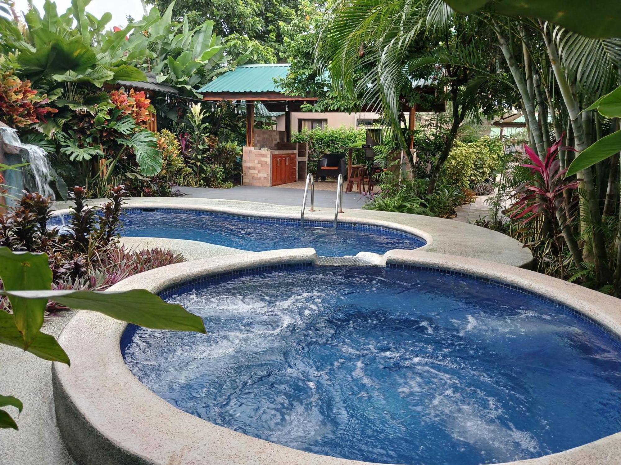 San Gabriel Apartments La Fortuna ภายนอก รูปภาพ